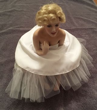Marilyn Monroe Franklin Porcelain Portrait Doll & Satin Seat