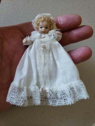 Dollhouse Miniature Artisan Terri Davis Gorgeous Porcelain Baby In Gown