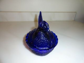 LG Wright Cobalt Blue Glass Covered Hen On A Nest Chicken in a Basket Dish 2
