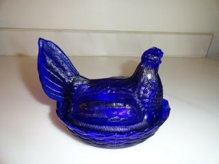 LG Wright Cobalt Blue Glass Covered Hen On A Nest Chicken in a Basket Dish 3