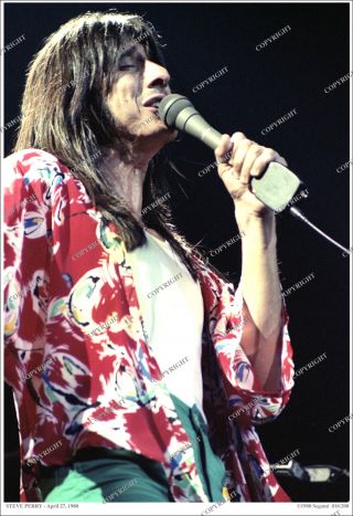 Steve Perry Limited Edition 19x13 Live Photo From Neg Journey/no - Cd/lp