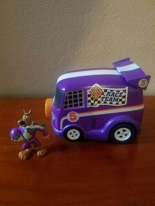 Vintage Scooby Doo Mystery Mates Race Team Van And Scooby Set