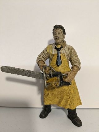 Movie Maniacs The Texas Chainsaw Massacre Leatherface Action Figure 1998 | Loose 2