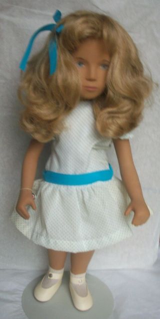 Vintage 1980’s Sasha Series 16” Doll 116s Honey Blonde Party Made In England