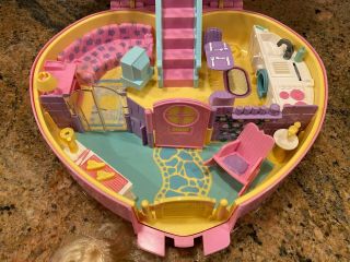 1992 Lucy Locket Polly Pocket Bluebird Toys Carry n Play Dream Home 98 complete 3