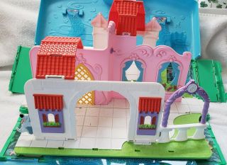 Disney ' s The Little Mermaid Ariel Pop Up Castle Playset Walt Disney 2