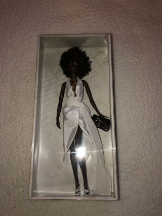 Gold Label Nichelle Urban Hipster Barbie Doll " Model Of The Moment " - Nrfb