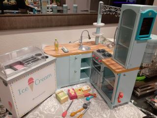 American Girl 2016 Gourmet Kitchen Set Pretend Fridge Oven Cabinets Ice Cream