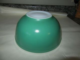 VINTAGE PYREX PRIMARY COLOR GREEN MIXING NESTING BOWL 403 2.  5 QUART,  HEAVY,  VGC 2