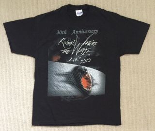 Roger Waters Pink Floyd - The Wall Live 2010 - Large L Vintage Band Tour T - Shirt