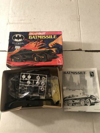 Batman Returns Batmissle Amt Snapfast Model Kit 1/25 Scale 6614 Open Box