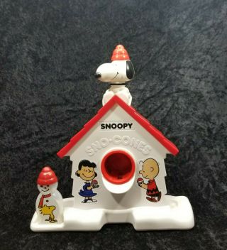 Vintage Snoopy /peanuts Snow Cone Machine