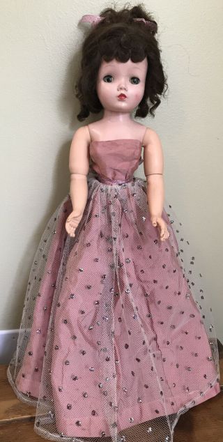 Madame Alexander Vintage Cissy Doll