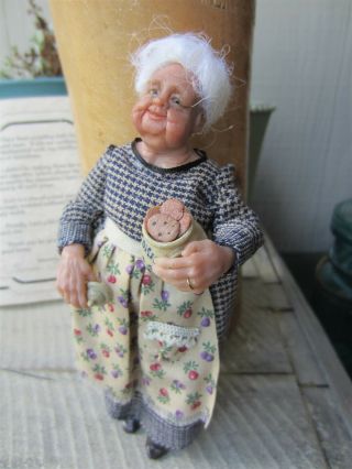 Vintage Theresa Thompson Ooak Dollhouse Old Lady Doll Jane Graber 89 