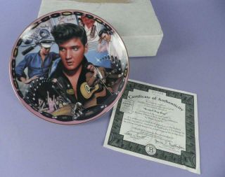 Elvis Presley Musical Collectors Plate - Hound Dog Bop,  Cert & Boxed