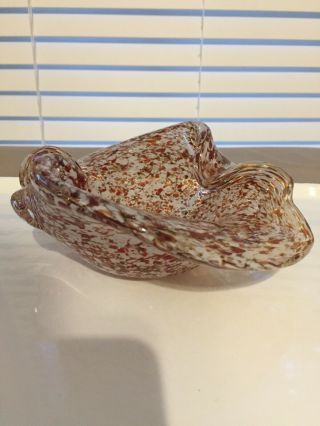SCULPTURE QUALITY MURANO GLASS CLAM SHAPED DISH HEAVY VINTAGE GOLD/CARMEL/WHITE 2