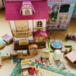 In Sylvanian Families Big House Gift Set With Sparkling Water _6805