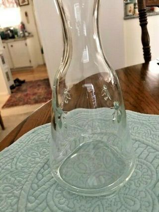 La Rochere Bee Wine Carafe Made in France.  Clear Pressed Glass 3D Bee 8 inches 2
