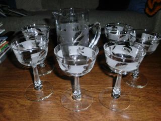 Vintage 1960 ' s Libbey Glass Co.  Silver Foliage Cocktail Set - Pitcher & Glasses 2