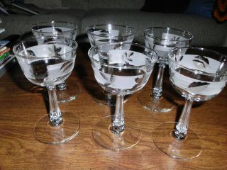 Vintage 1960 ' s Libbey Glass Co.  Silver Foliage Cocktail Set - Pitcher & Glasses 3