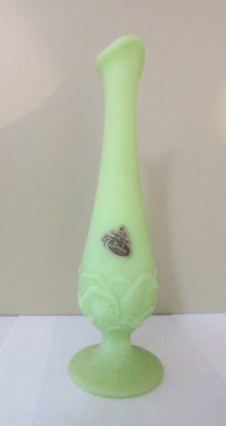 Vtg Fenton Bud Vase Swung Stretch Art Glass Green Vaseline Custard 9.  25 " Label