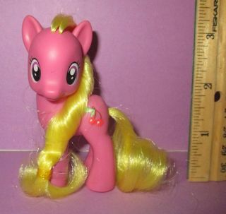 My Little Pony G4 Fim Cherry Berry Pink Cherries Brushable 2012 Htf Lovely