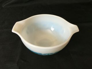Vintage Pyrex Blue Horizon 1.  5 Pint Cinderella Nesting Mixing Bowl - Near 2