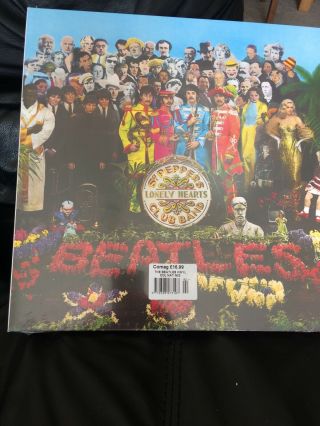The Beatles - - Sgt Peppers Lonely Hearts Club Band - - - - - 12 " Vinyl Album -