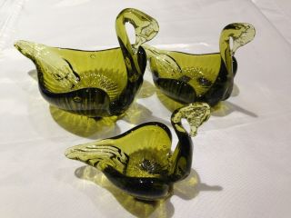 Vintage 1960 ' s Hand Blown Murano Glass Swan Bird Olive Green Candy Dish Decor 3