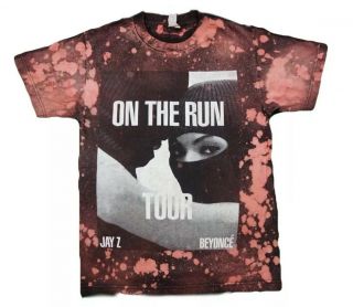 Distressed Beyonce On The Run T - Shirt Size Small