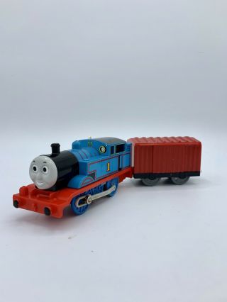 Thomas & Friends Trackmaster Motorized 2006 Hit Toy 1 Engine W/ Red Boxcar
