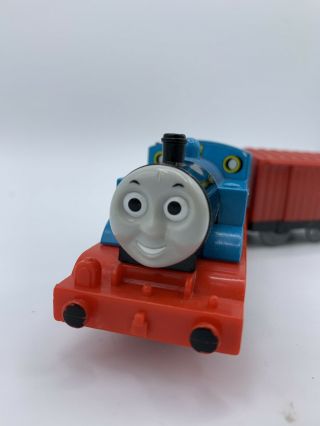 Thomas & Friends Trackmaster Motorized 2006 Hit Toy 1 Engine W/ Red Boxcar 2