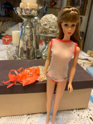 Vintage Tnt Twist N Turn Barbie Doll 1160