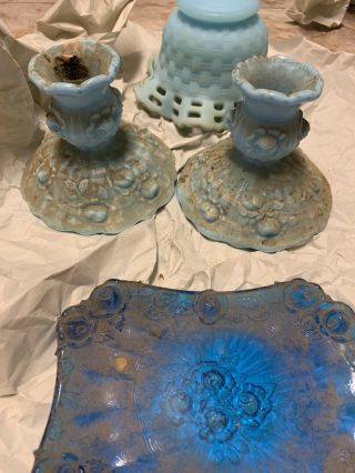 Set of 2 Vintage Fenton Opalescent Blue Hobnail Glass Candlesticks Candle Holder 3
