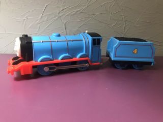 Thomas The Train Motorized Trackmaster Gordon,  Tender 4 2013 Mattel