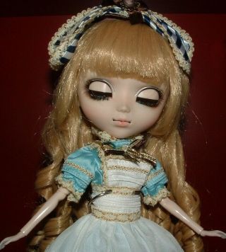 Pullip Classical Alice Doll 3