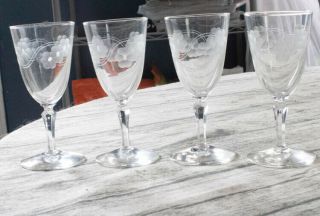 Set Of 4 Vintage Etched Crystal Wine Glasses Frosted Floral Design