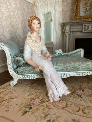 Vintage Miniature Dollhouse Artisan Porcelain Lady Tudor Strawberry Blonde Doll 3