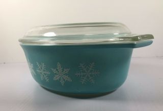 Vintage Pyrex Turquoise Snowflake Design Casserole With Lid 1 - 1/2 Qt.  Pre Owned 2