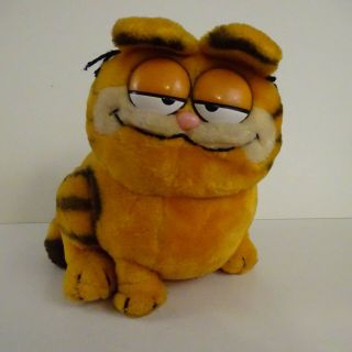 1981 Dakin Large 10 " Garfield Plush Stuffed Animal