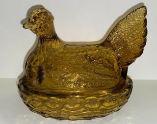 Le Smith Hen On Nest With Chicks Covered Candy Dish - Amber - 6”