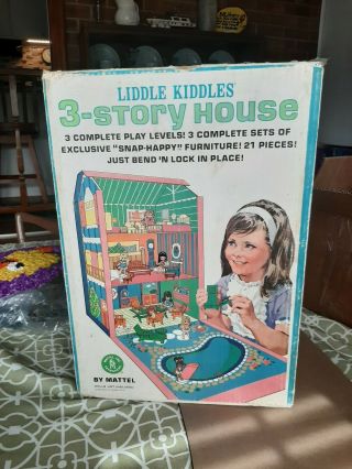 Liddle Kiddles 3 Story House Playhouse Vinyl 1968 Mattel