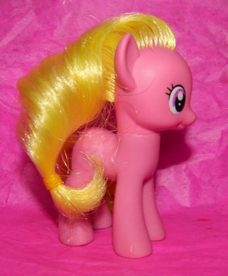 My Little Pony G4 Brushable Cherry Berry Wedding MLP Hasbro Toy Figure 2