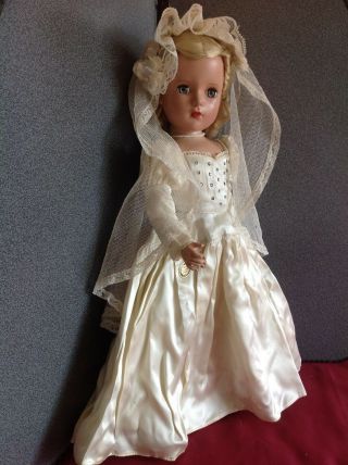 Vintage 17 " Madame Alexander Lucy Bride Doll 1949 - 50