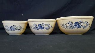 Set Of 3 Vintage Pyrex Mixing Bowls 401 402 403 (okeb - 06 - 085)