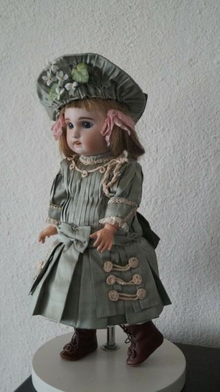 Silk Dress.  Hat For Your French Or German Antique Doll.