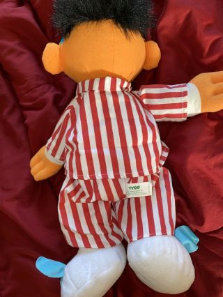 Vintage 1996 Tyco Sesame Street Sleep And Snore Ernie Talking & Singing Doll 3