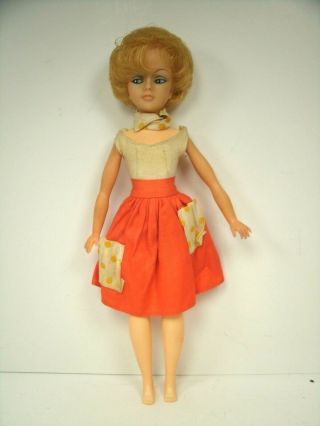 Tina Cassini Doll Blonde With Outfit Oleg Cassini