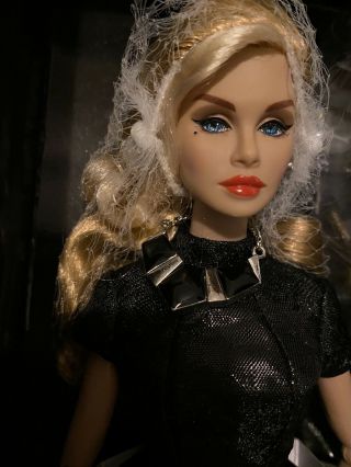 Sebina Havoc Mistress of Disguise (Loni Lawrence Doll) 2