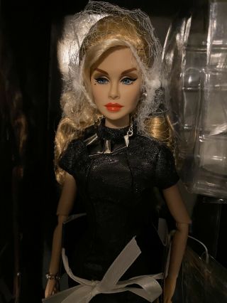 Sebina Havoc Mistress of Disguise (Loni Lawrence Doll) 3